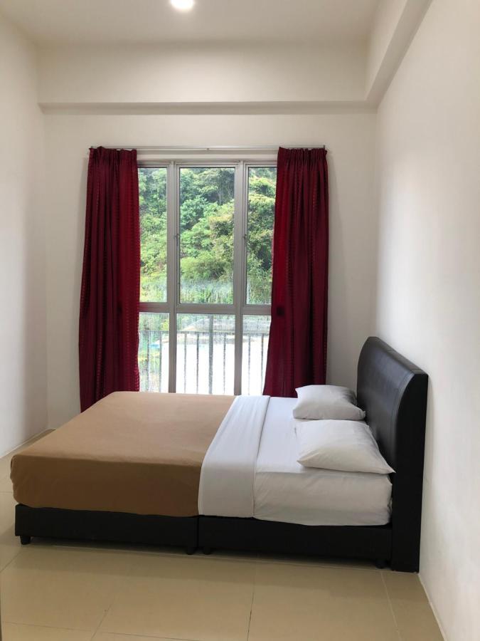 Golden Hill 3 Room Apt @ Night Market Камерън Хайлендс Екстериор снимка